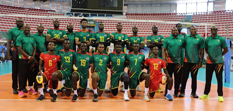Championnat d’Afrique masculin Tunis 2026 : le Cameroun frappe fort d’entrée et domine la RDC en trois sets